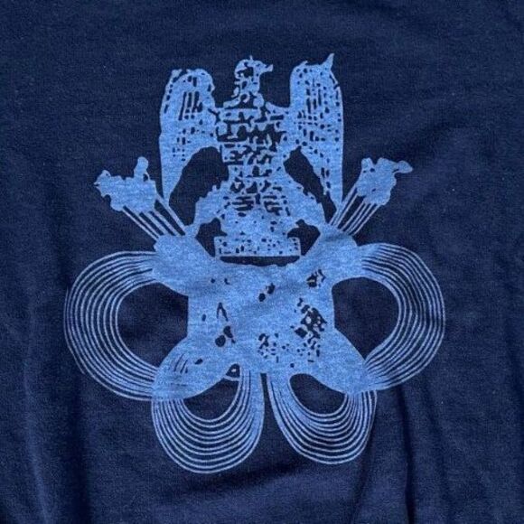 Kenneth Cole Reaction Mens Eagle Emblem Long Sleeve Navy Sweater size Large - Picture 3 of 5